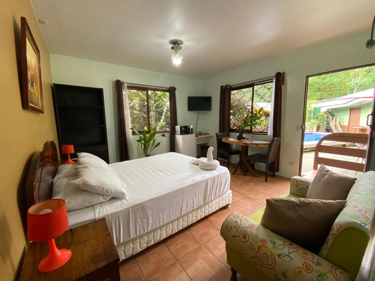 La Montanita Lodge Manuel Antonio Eksteriør billede