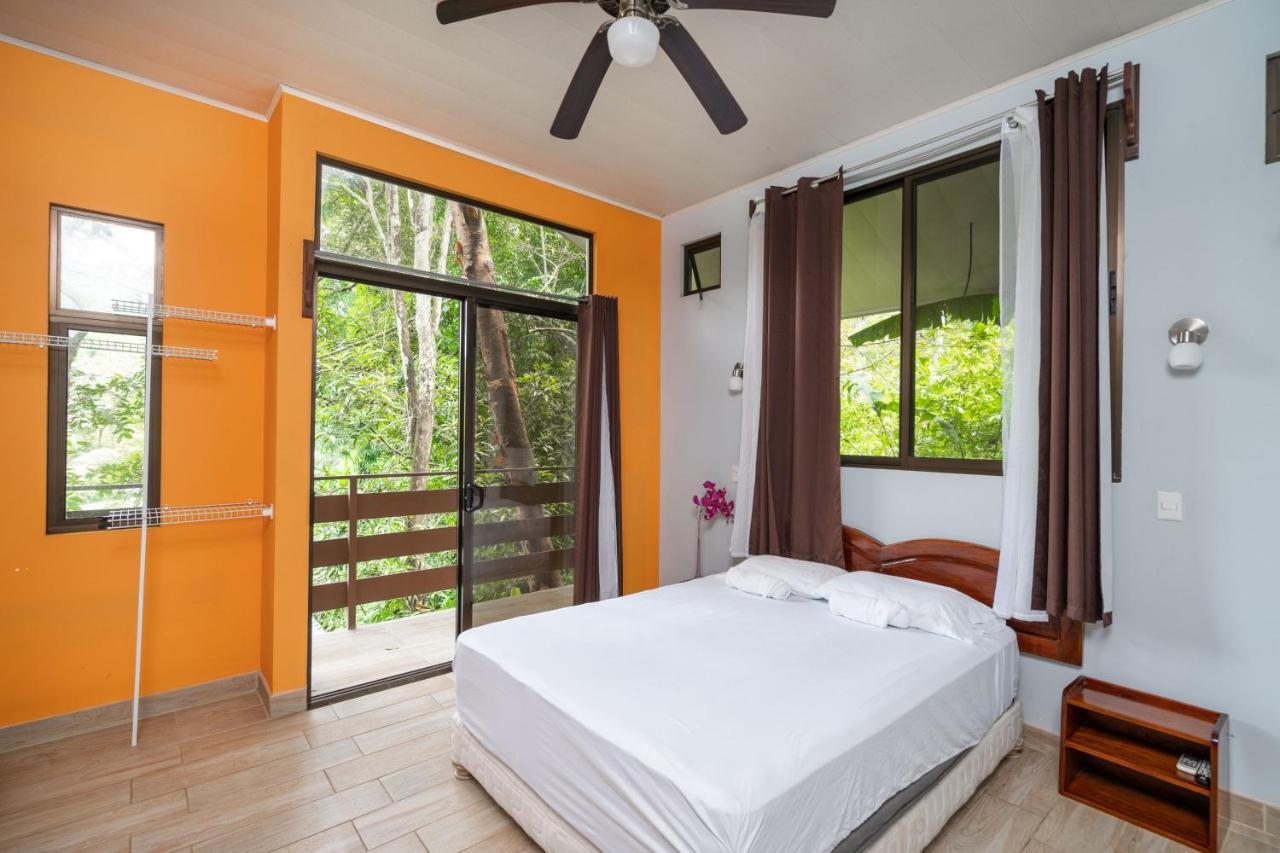 La Montanita Lodge Manuel Antonio Eksteriør billede